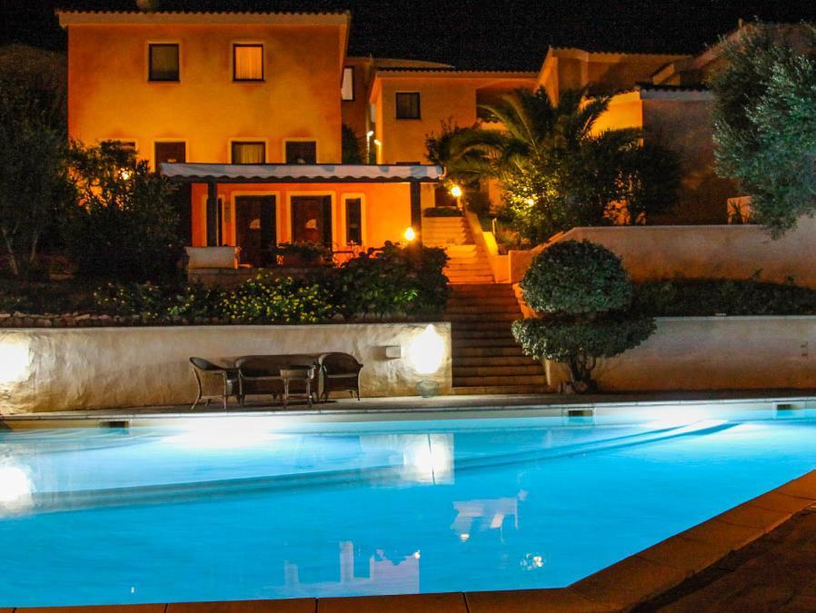 Hotel Micalosu Cannigione Exterior photo