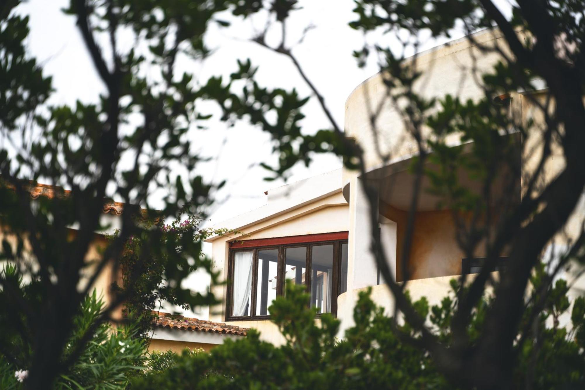 Hotel Micalosu Cannigione Exterior photo